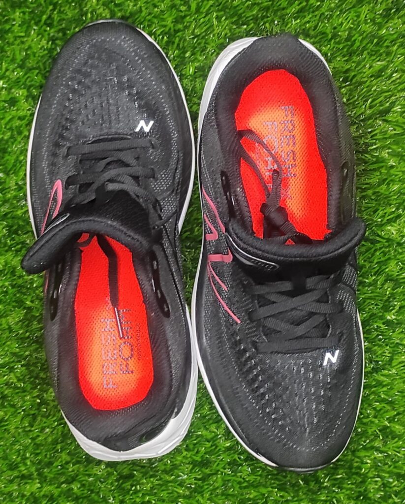 New Balance W860D13