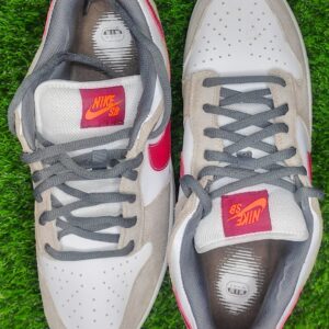 Nike SB Dunk Low 'City of Love'
